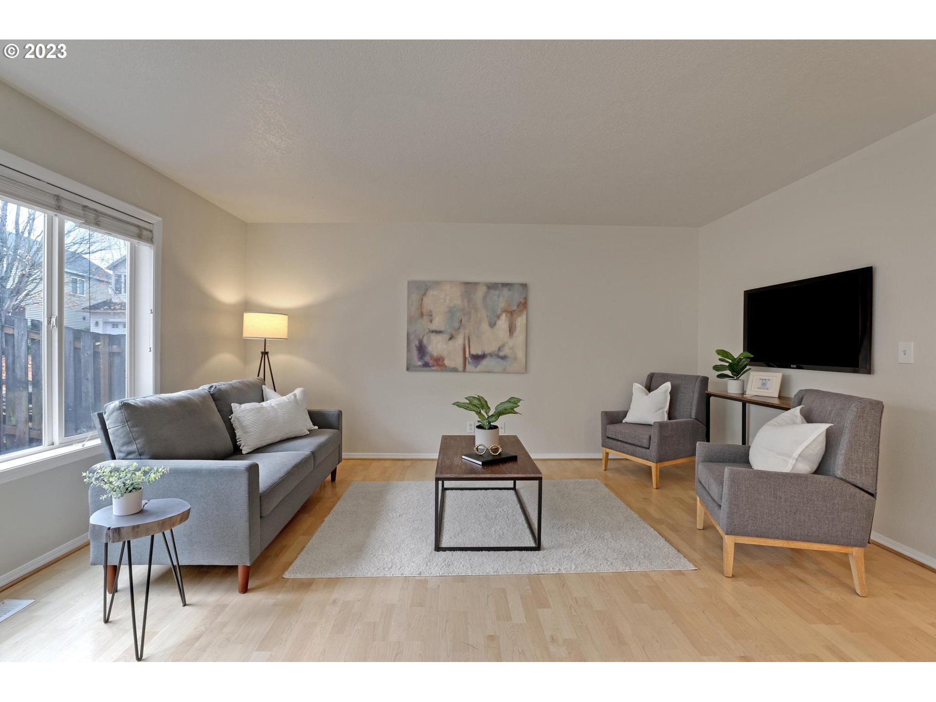 6408 NW STARFLOWER DR