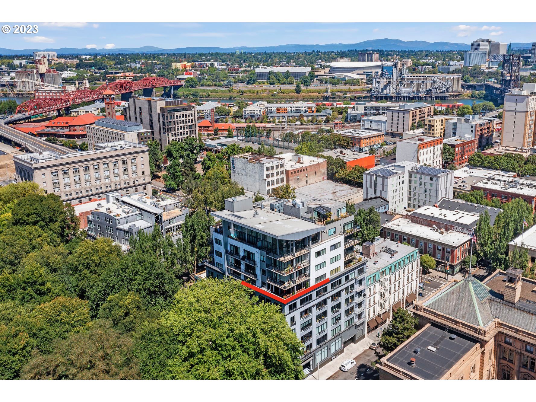 300 NW 8TH AVE 705-6