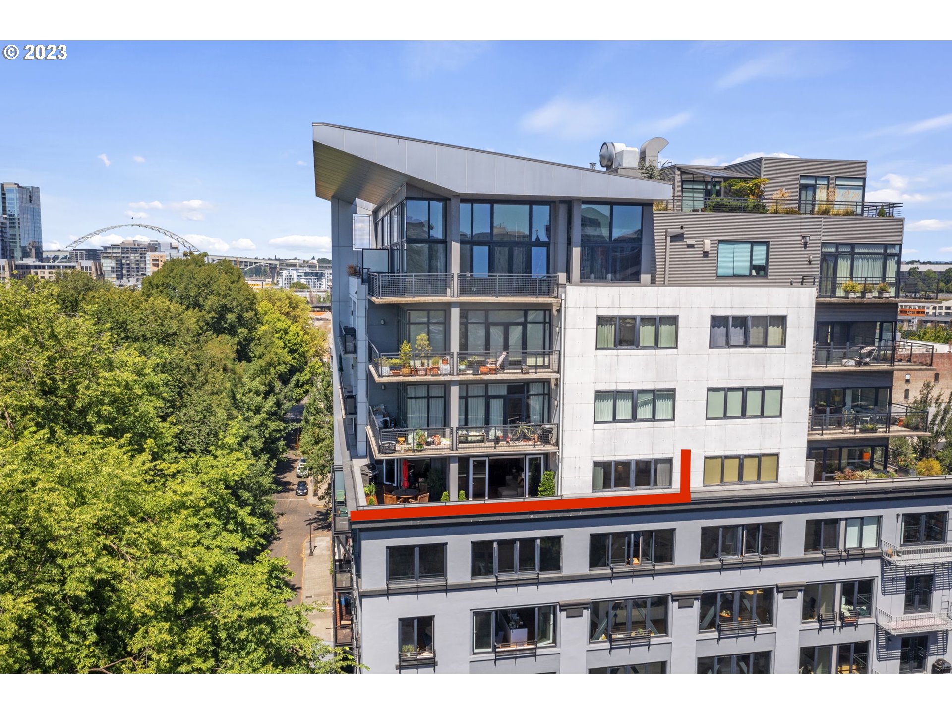 300 NW 8TH AVE 705-6