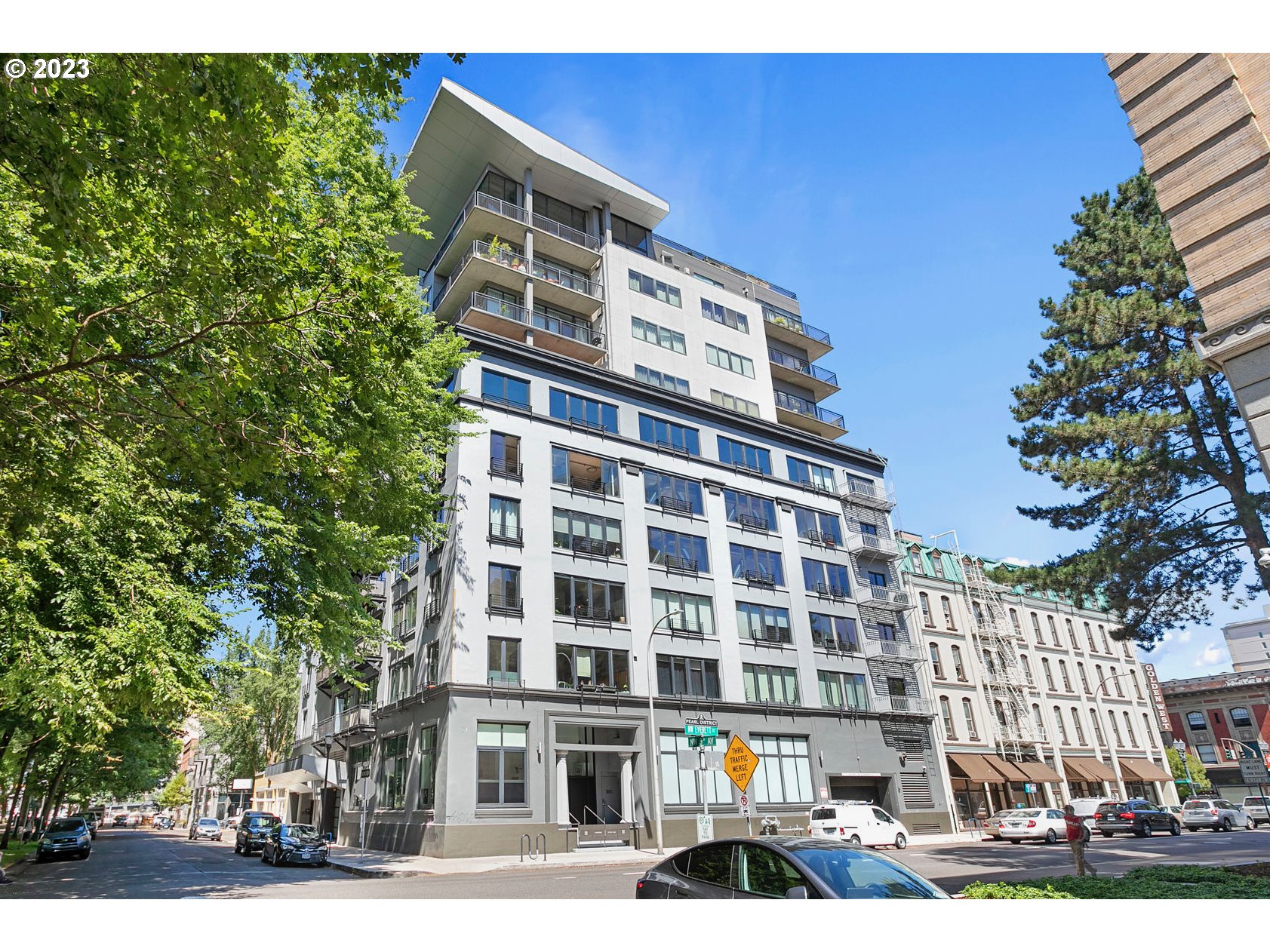 300 NW 8TH AVE 705-6