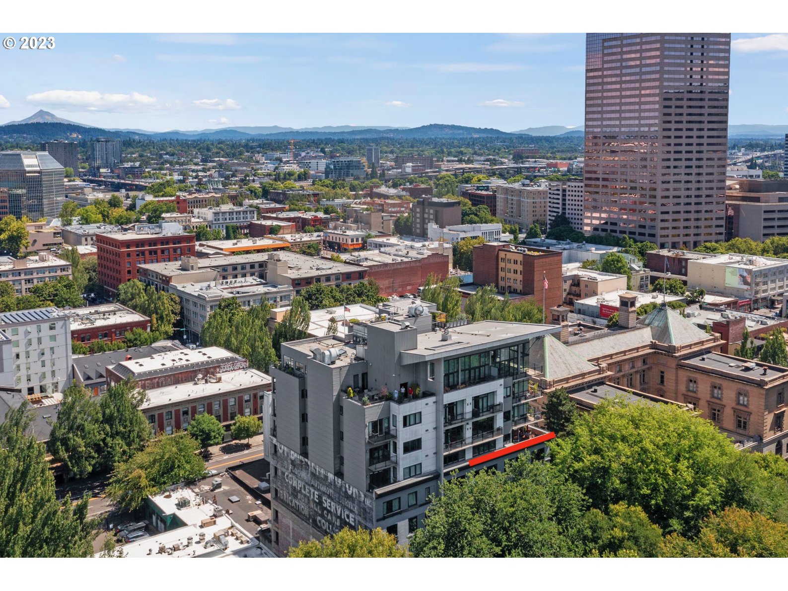 300 NW 8TH AVE 705-6