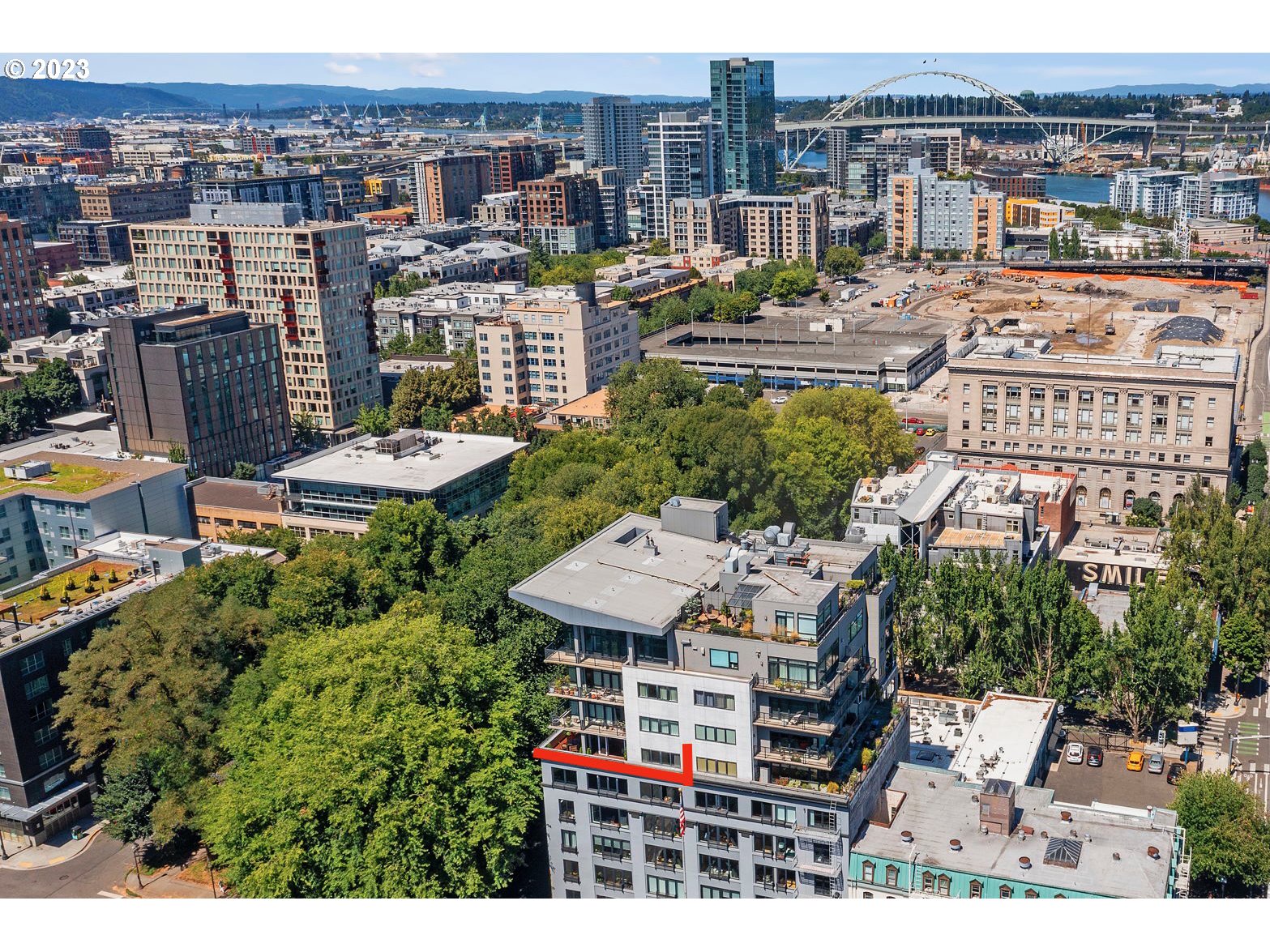 300 NW 8TH AVE 705-6