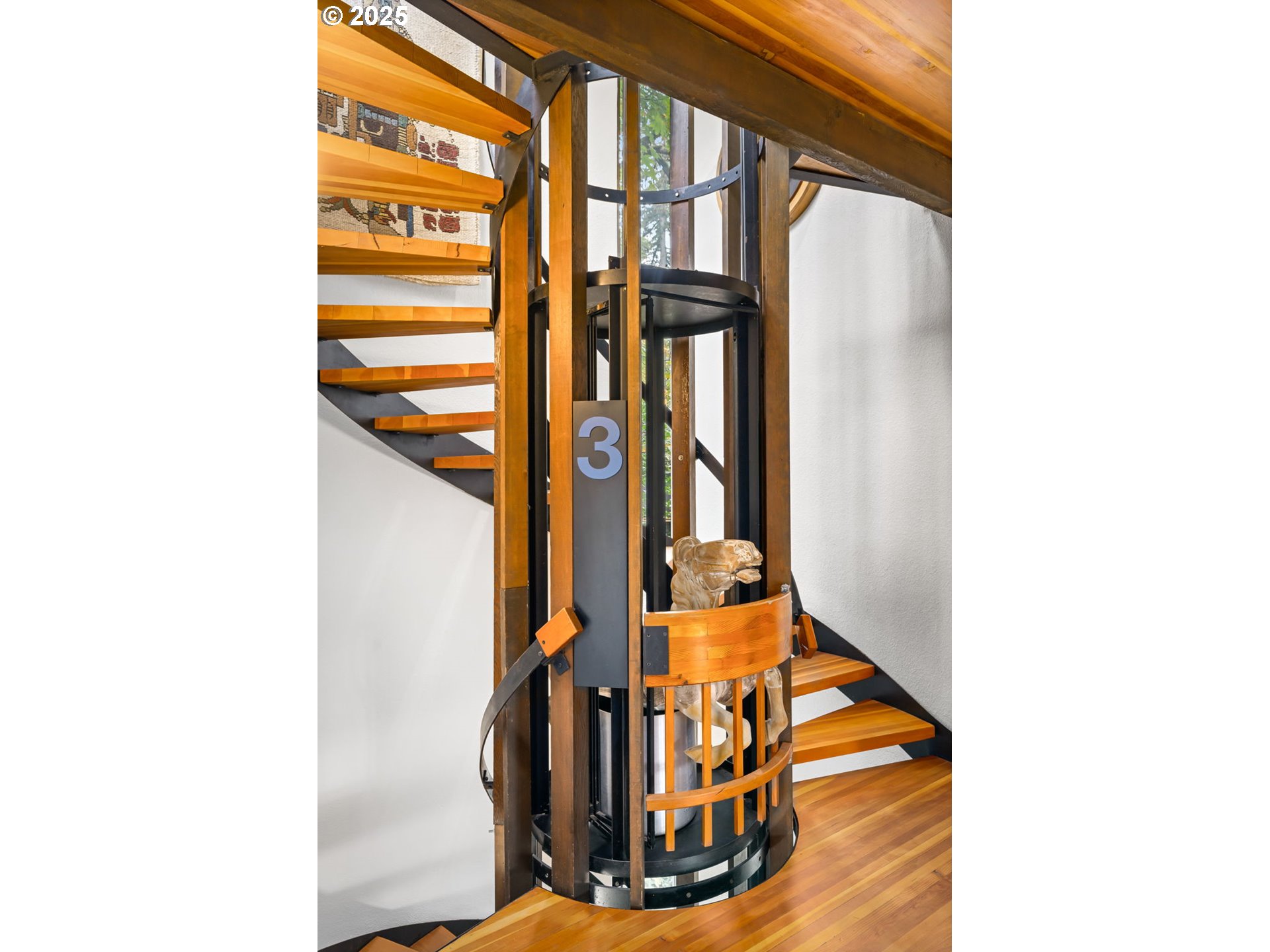 6432 SW BURLINGAME PL