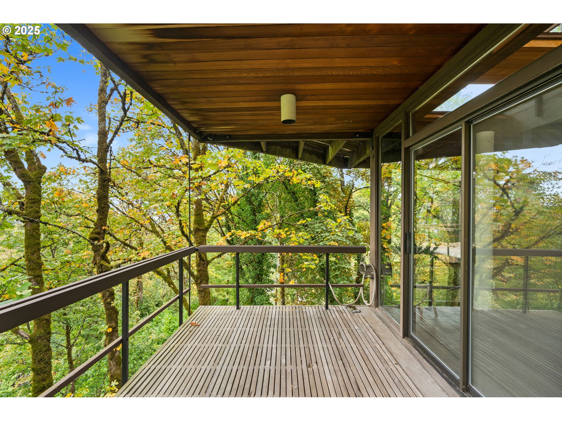 6432 SW BURLINGAME PL