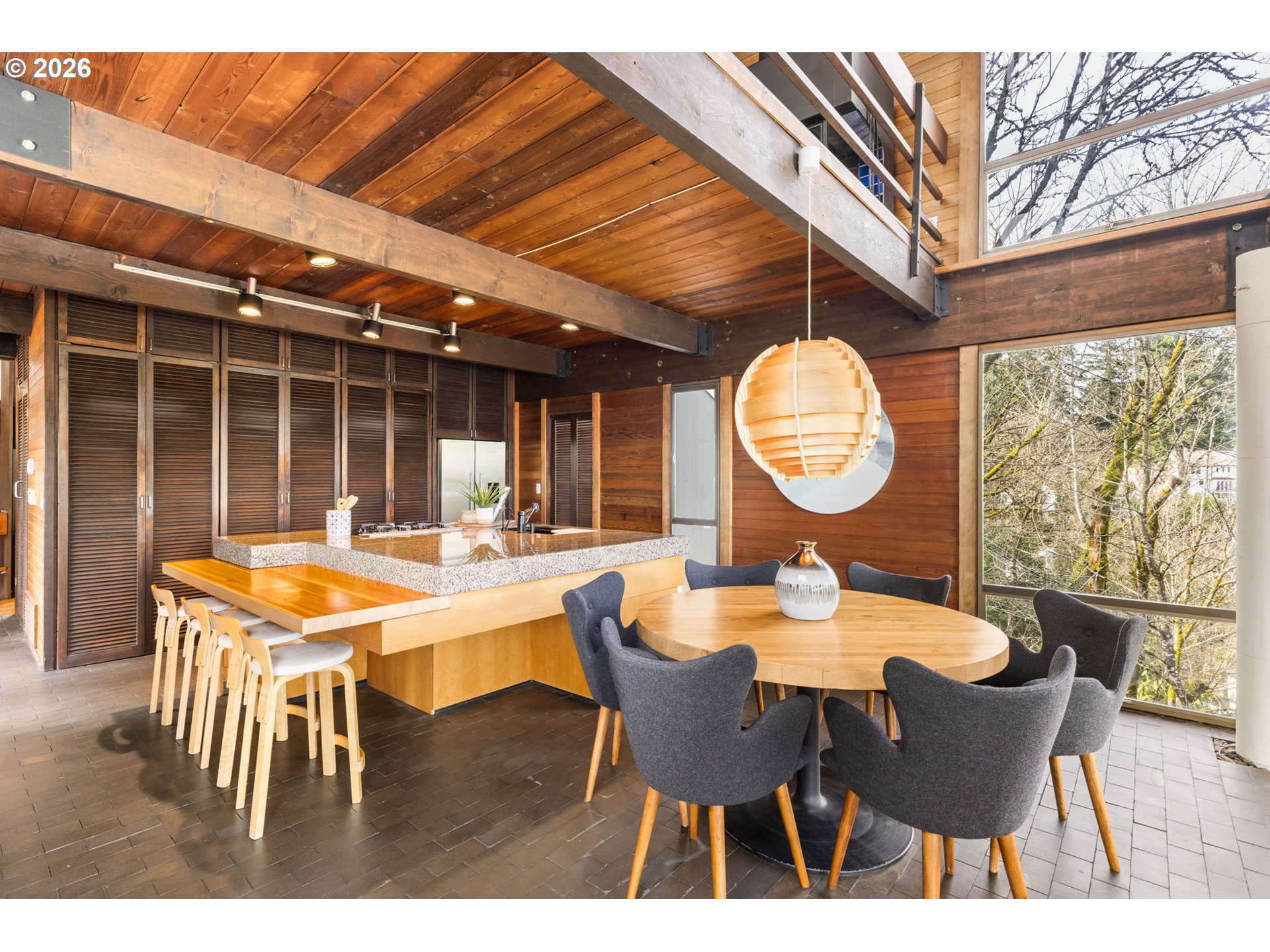 6432 SW BURLINGAME PL