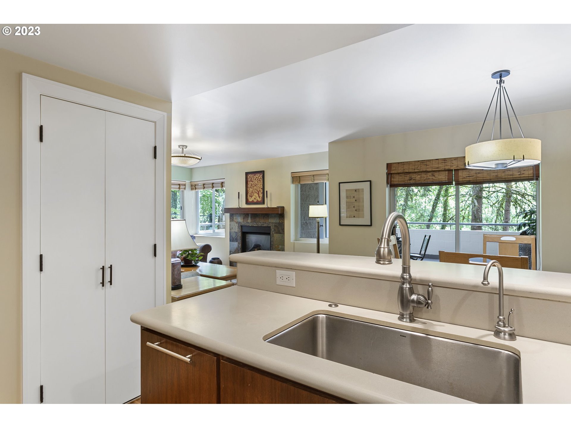 6605 W BURNSIDE RD 110