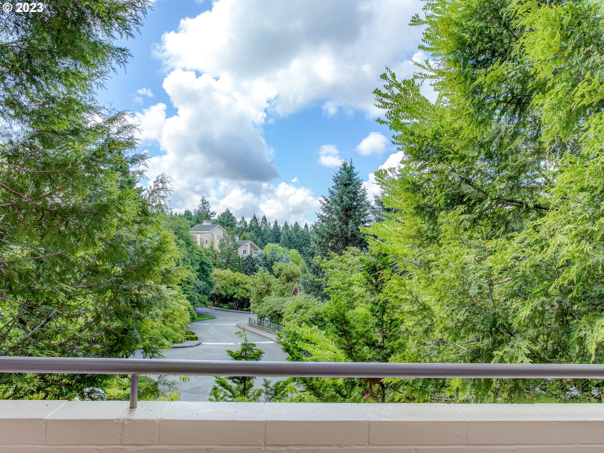 6605 W BURNSIDE RD 110