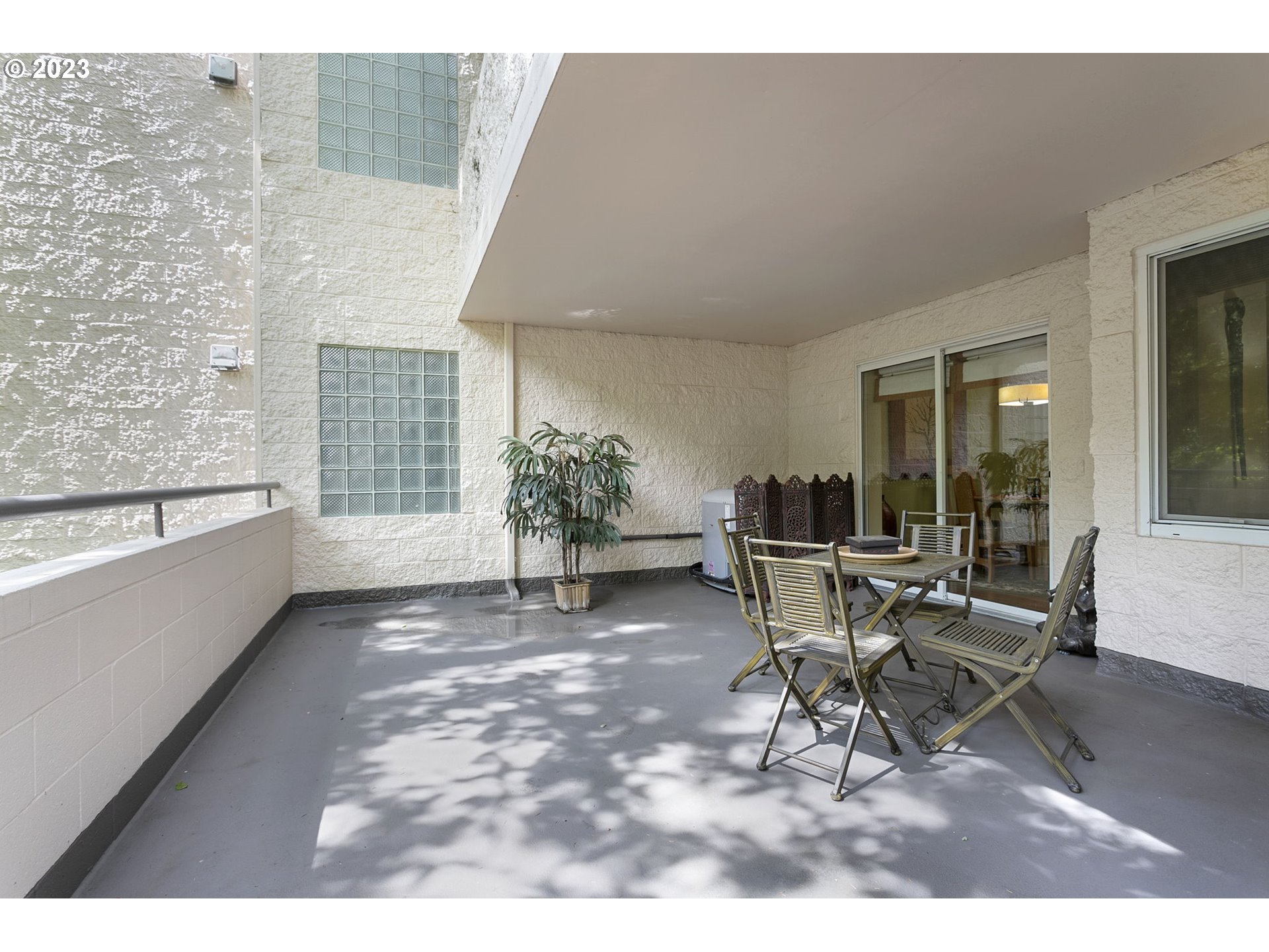 6605 W BURNSIDE RD 110