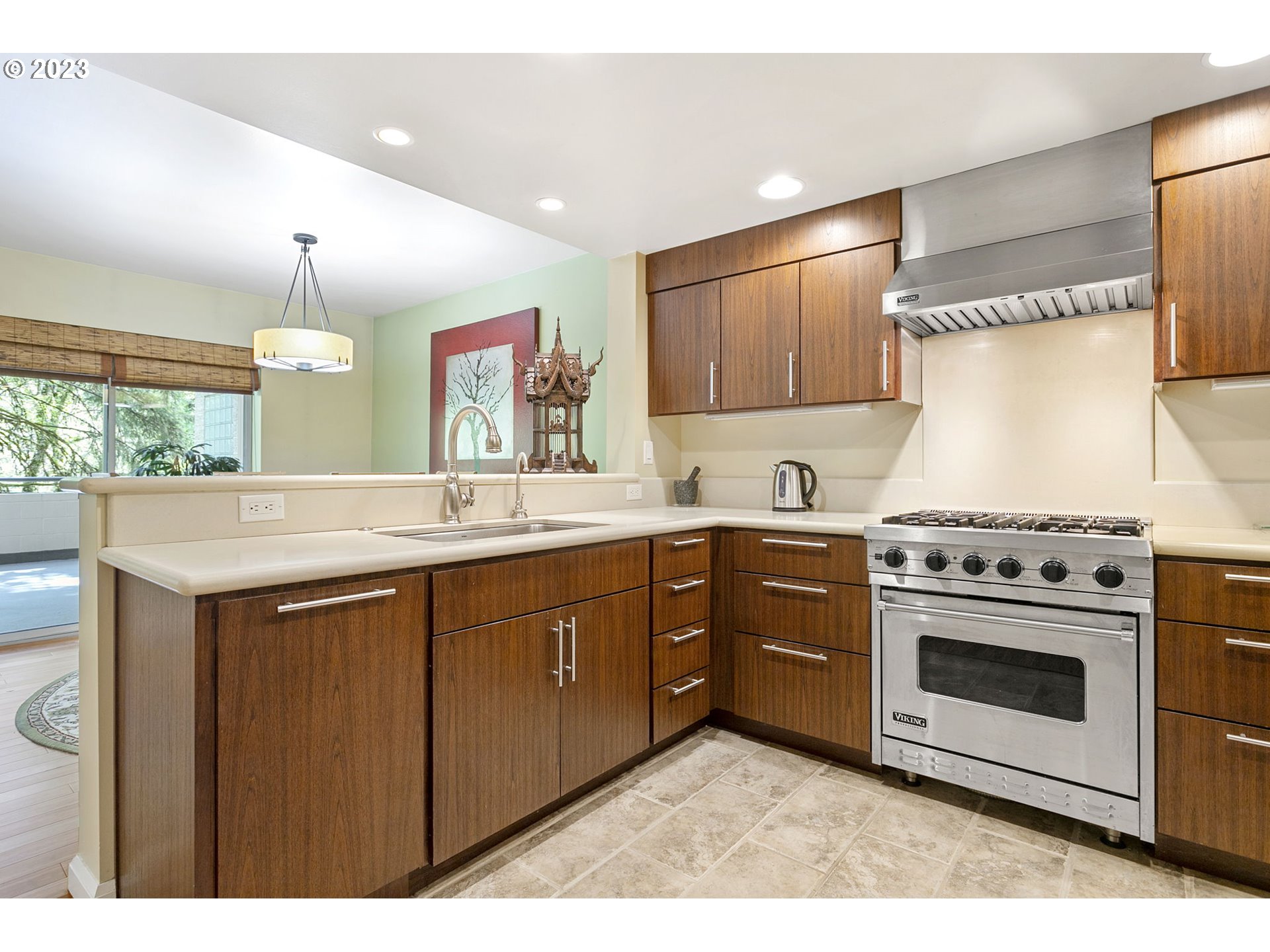 6605 W BURNSIDE RD 110