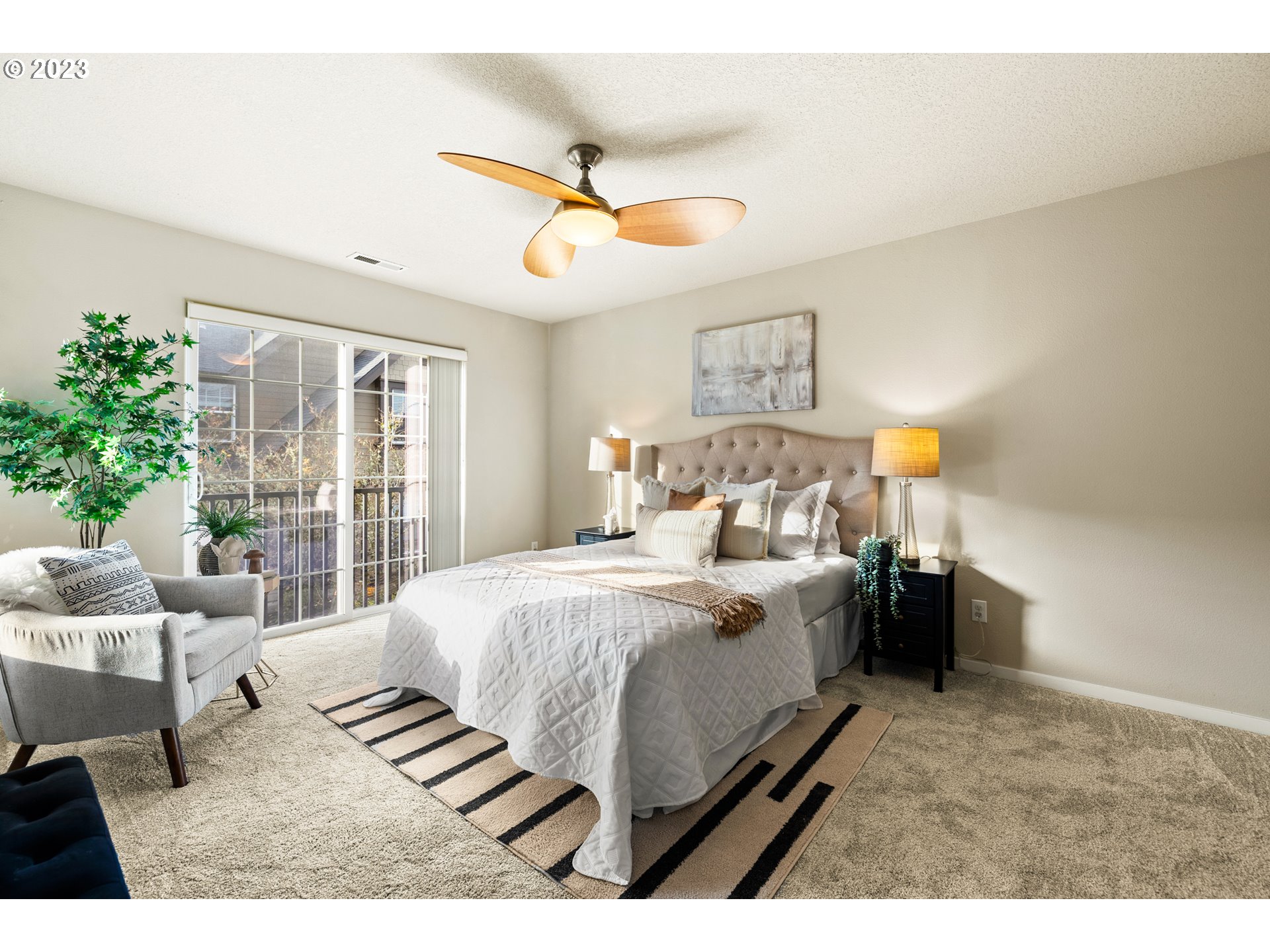 7179 NE STONEWATER ST