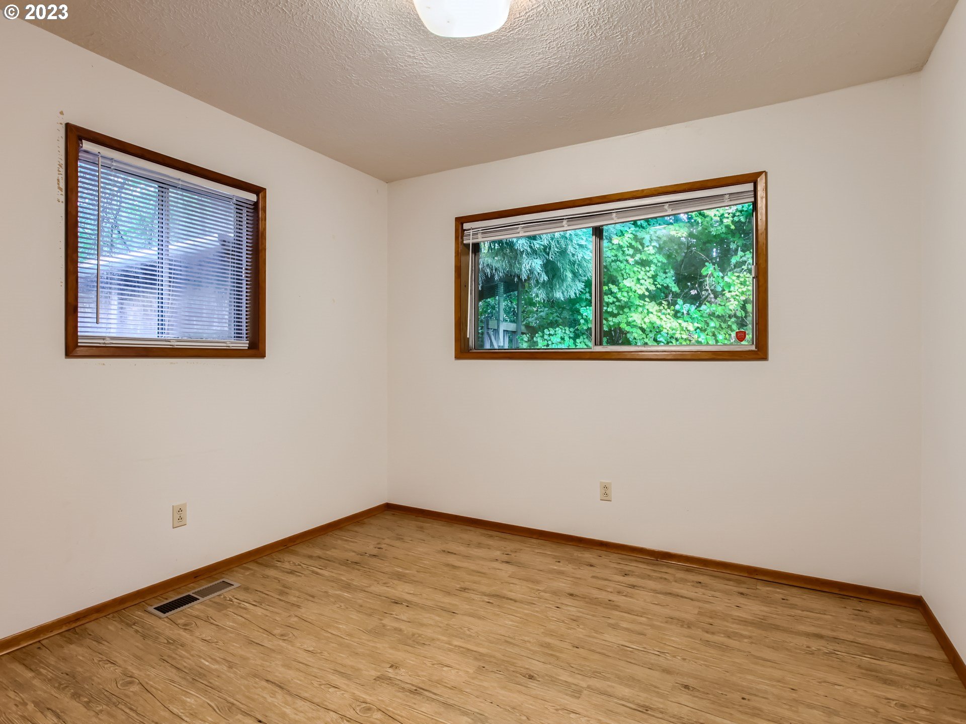 9385 SW WEST HAVEN DR