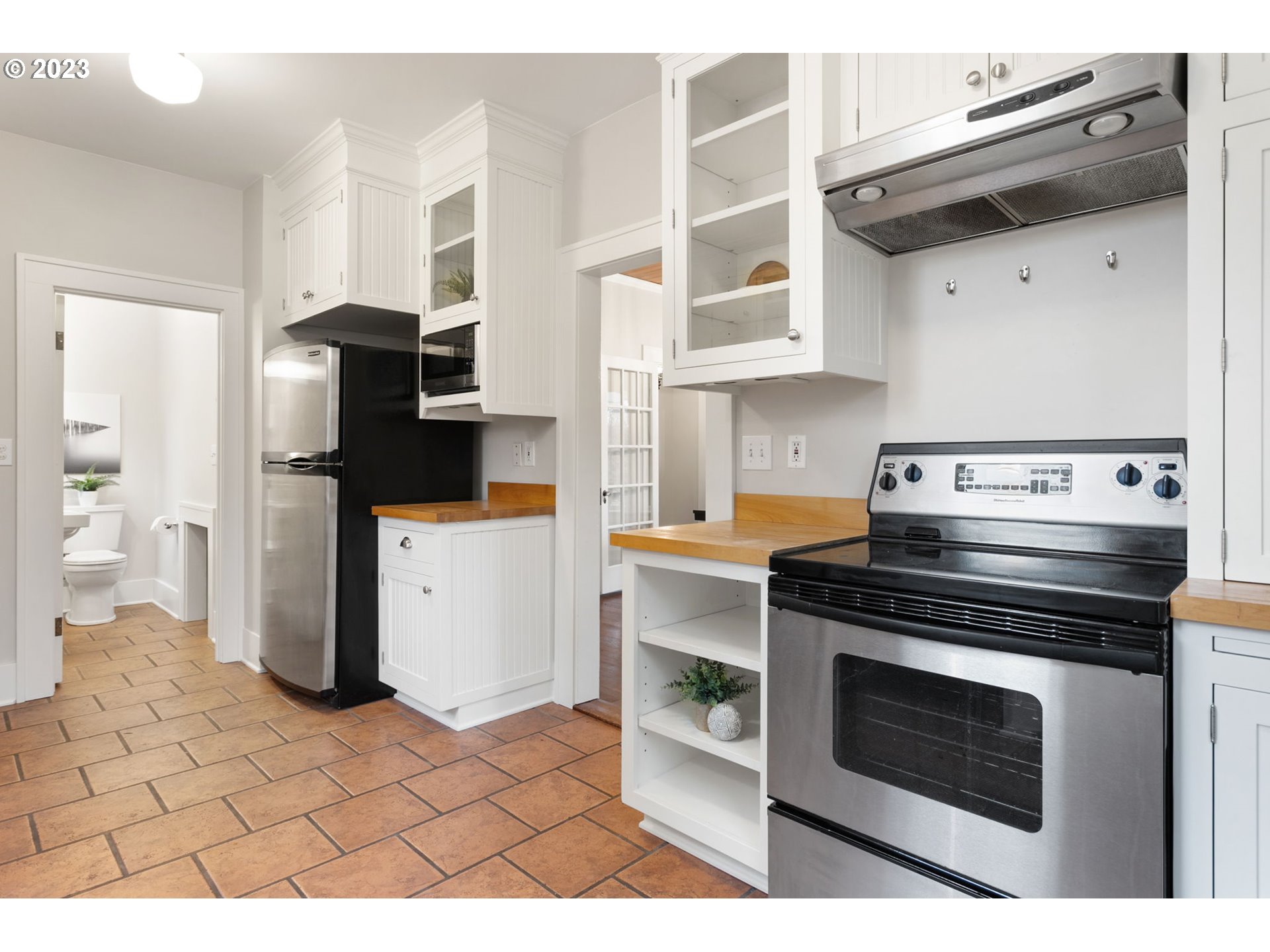 4340 SE JOHNSON CREEK BLVD