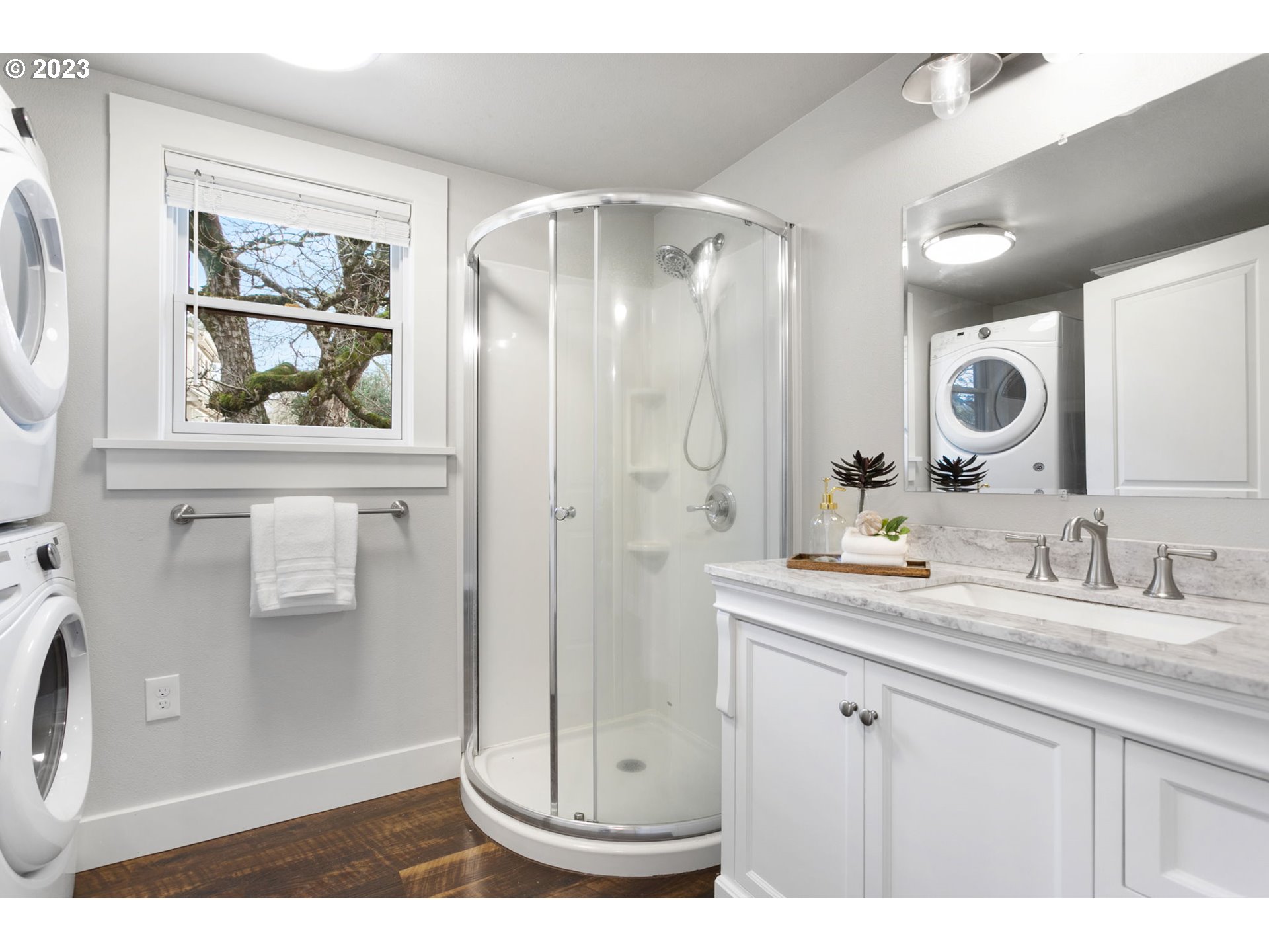 4340 SE JOHNSON CREEK BLVD