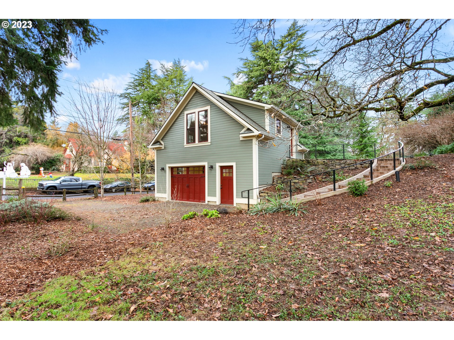 4340 SE JOHNSON CREEK BLVD