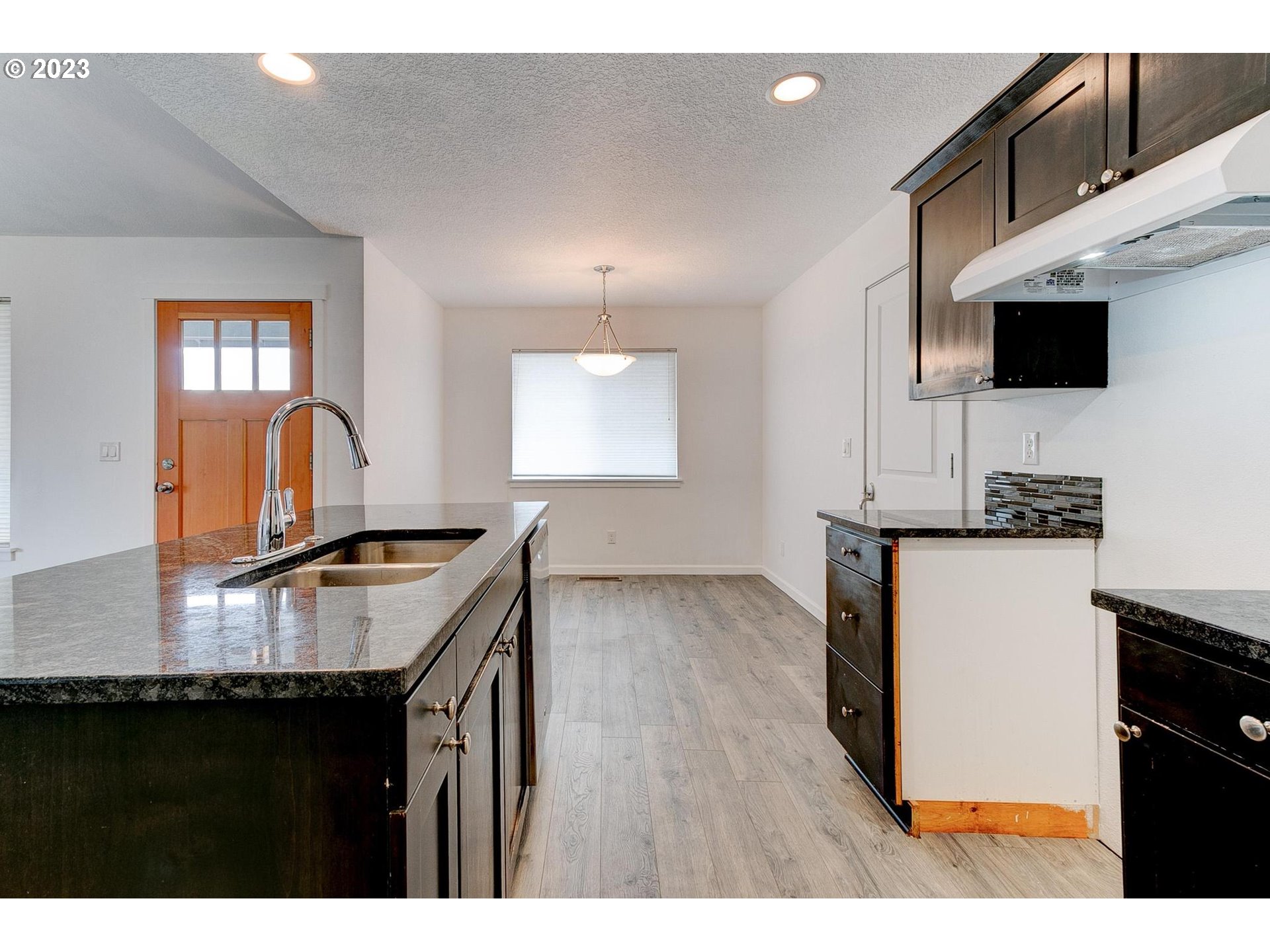 308 NW PACIFIC HILLS DR