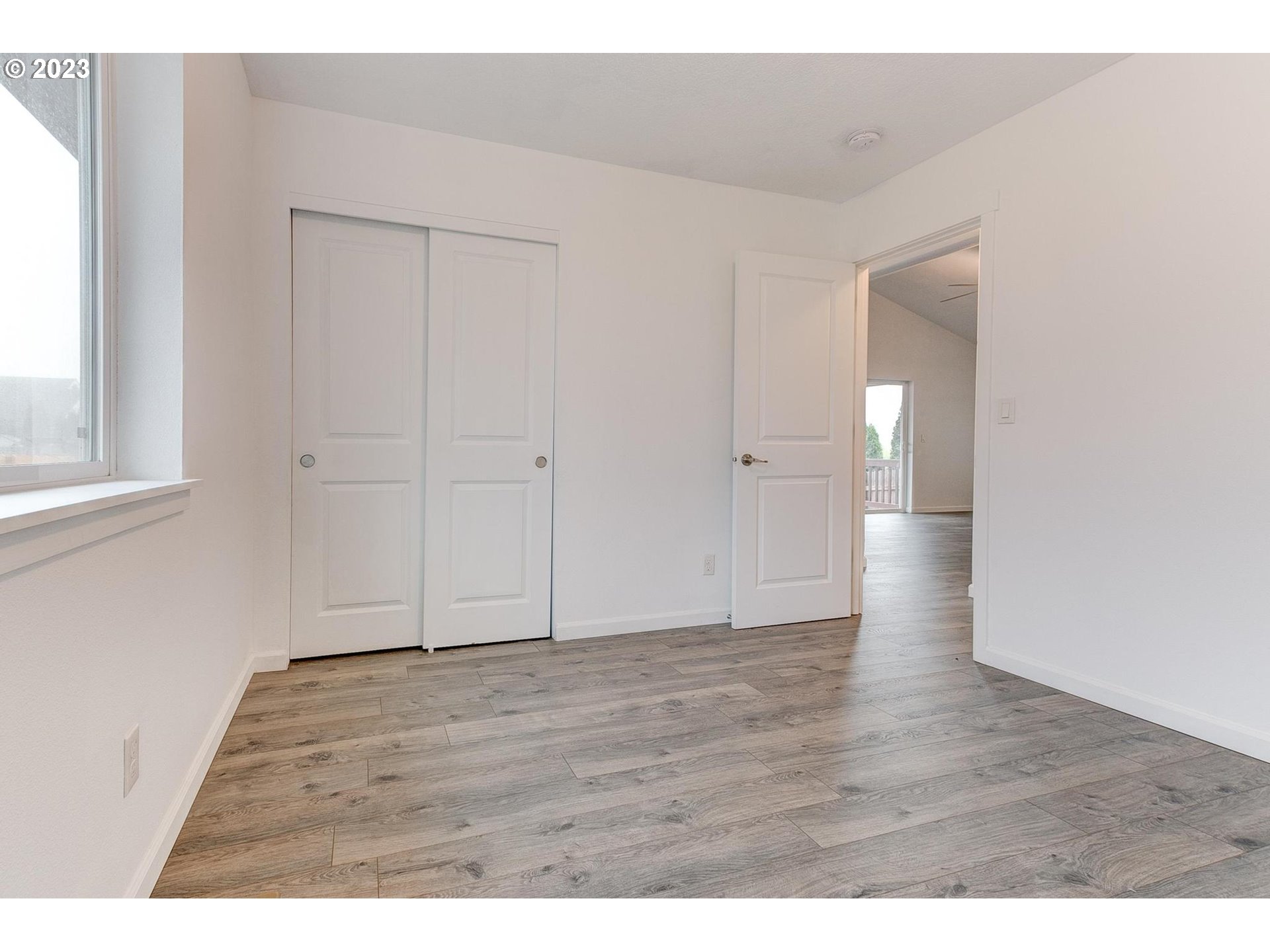 308 NW PACIFIC HILLS DR