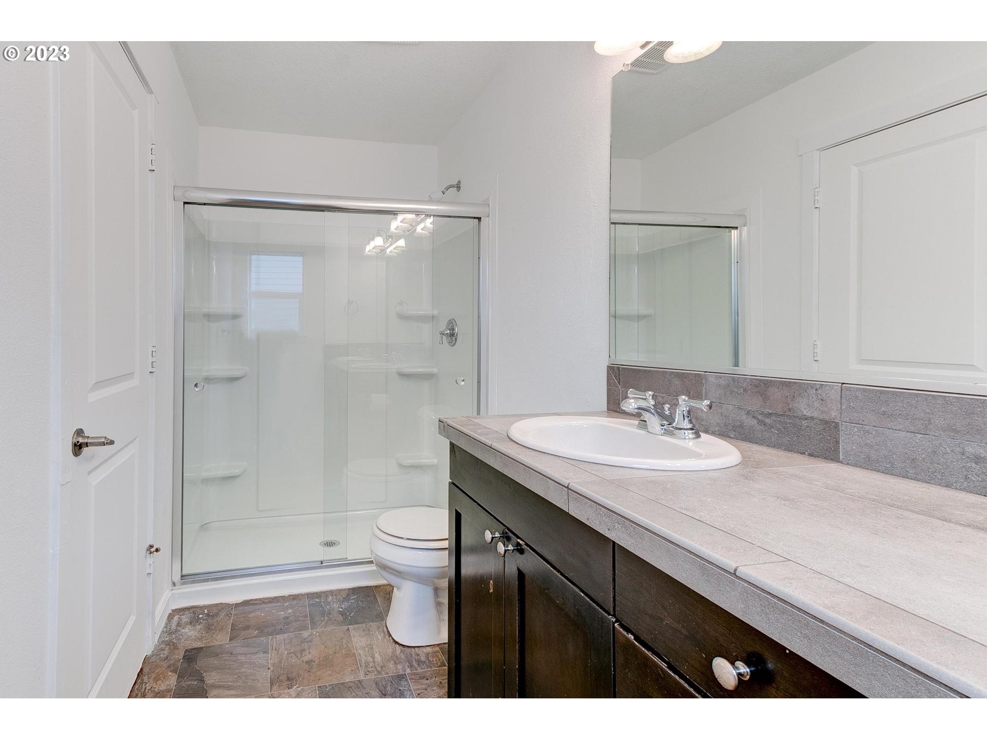 308 NW PACIFIC HILLS DR