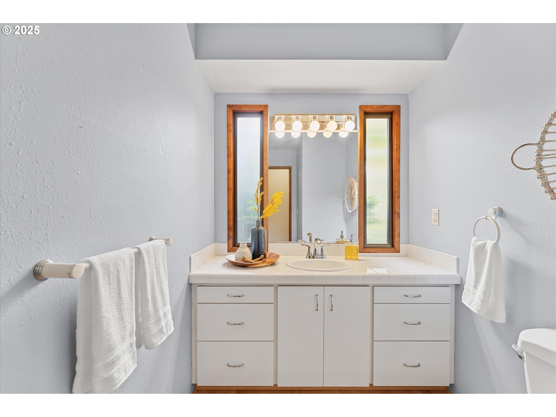 1269 ROCKINGHORSE LN