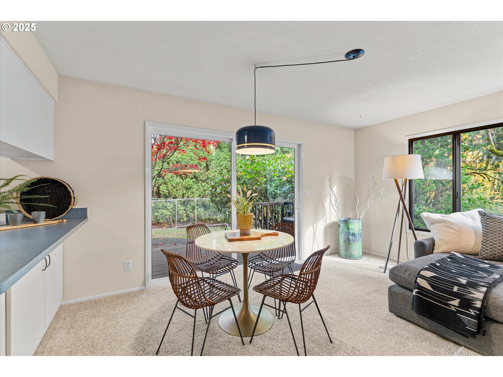 1269 ROCKINGHORSE LN