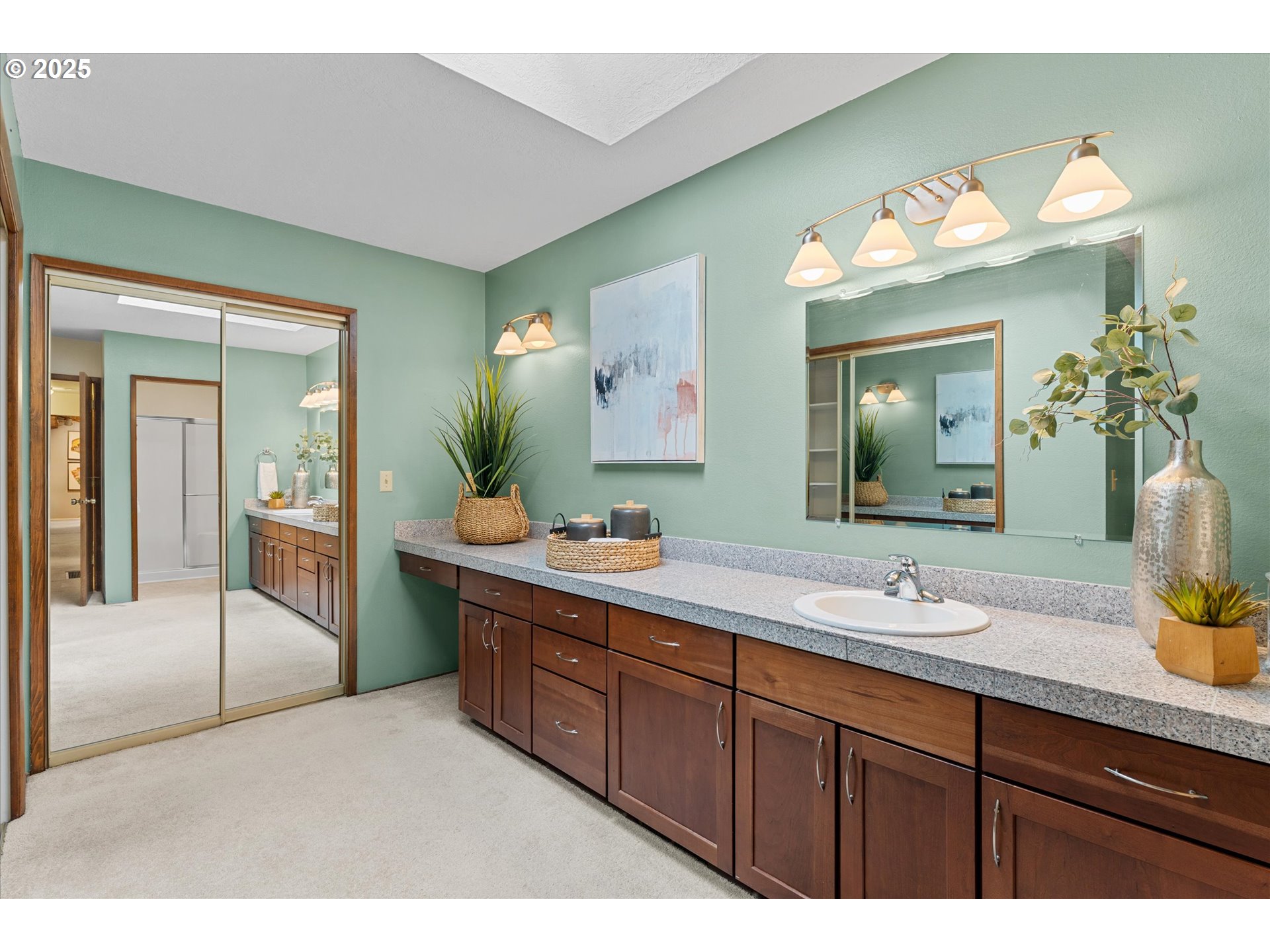 1269 ROCKINGHORSE LN