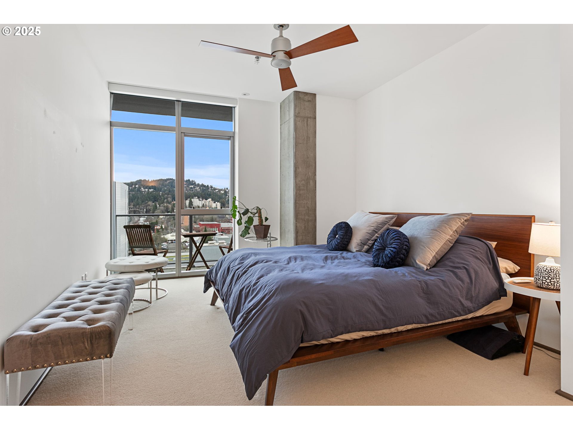 1221 SW 10TH AVE 1412