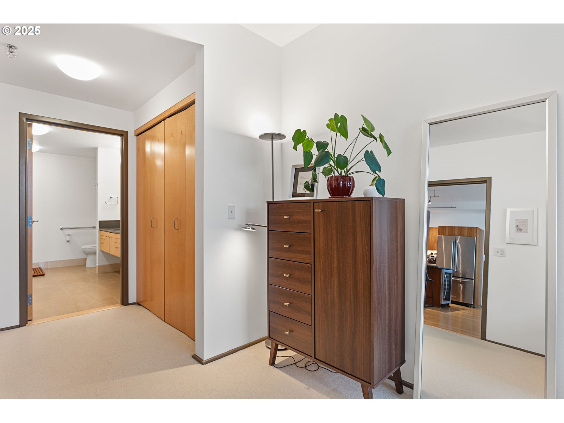 1221 SW 10TH AVE 1412