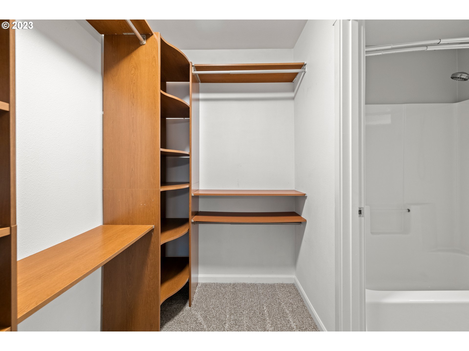 770 NW 185TH AVE 103