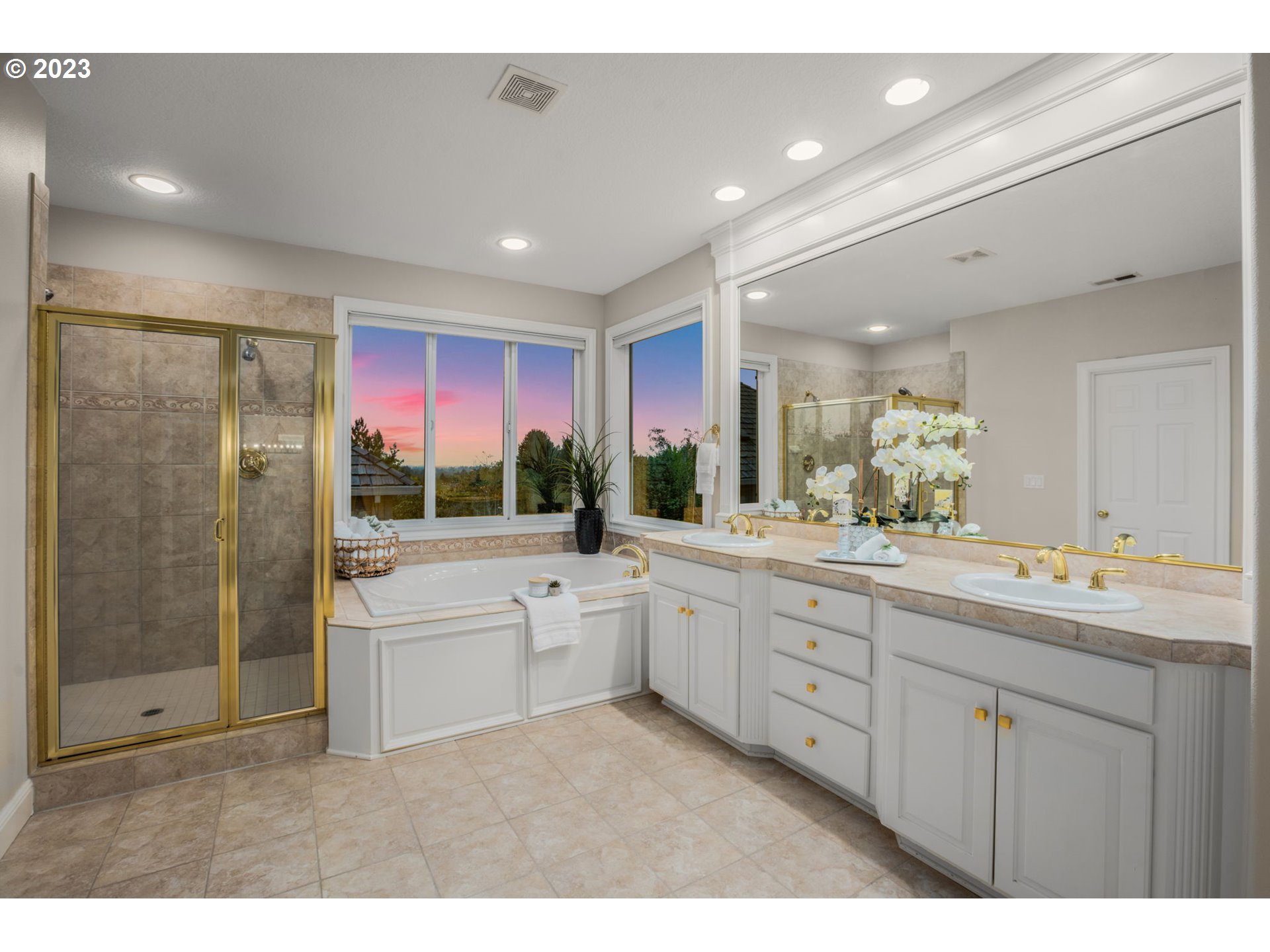 12563 NW LILYWOOD DR