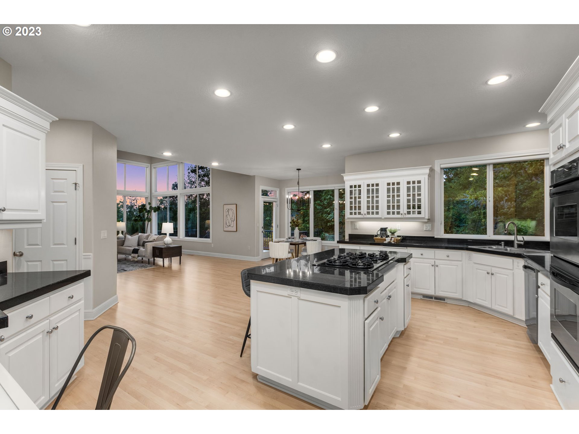 12563 NW LILYWOOD DR