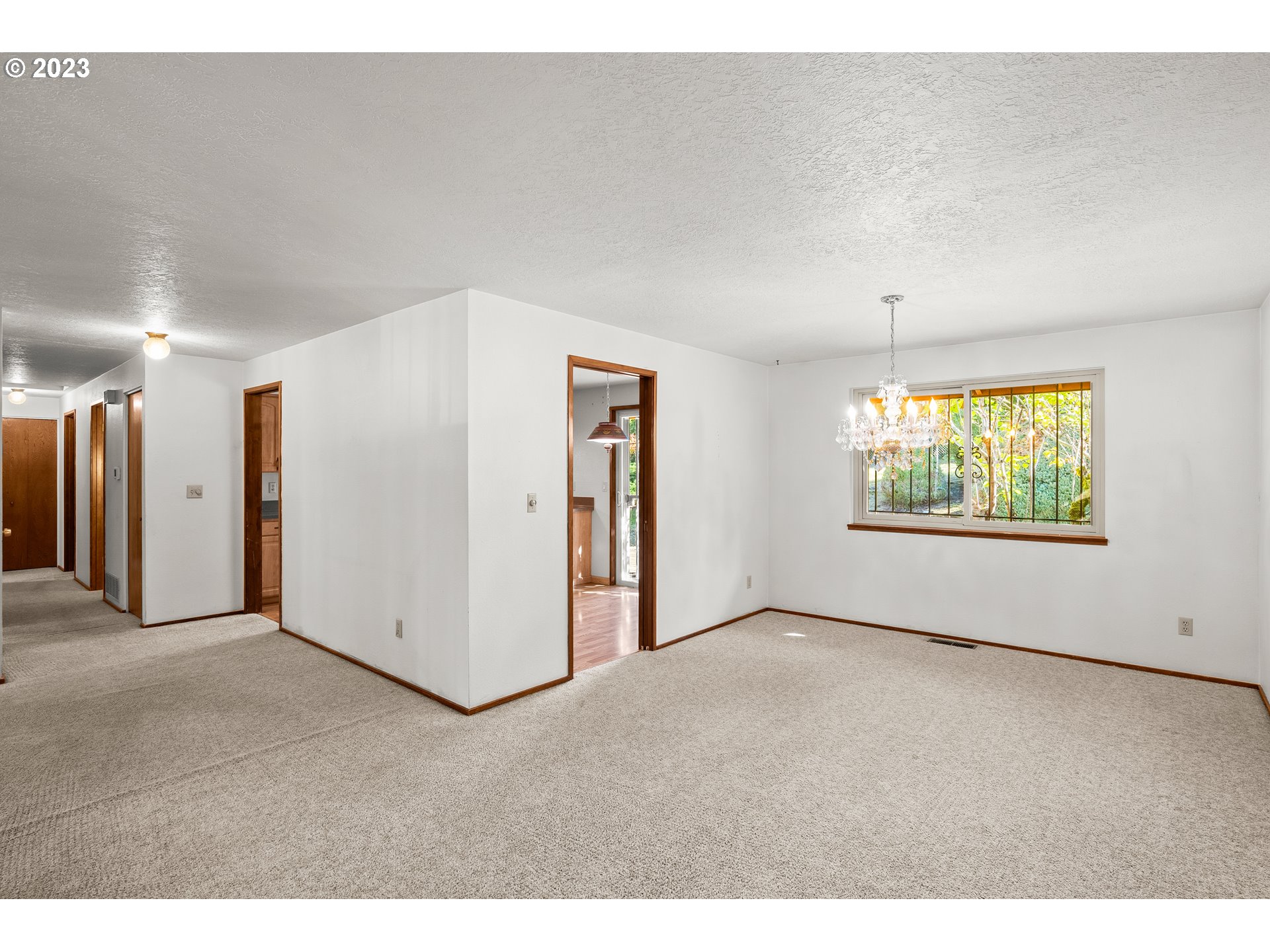 11695 SW FAIRVIEW LN