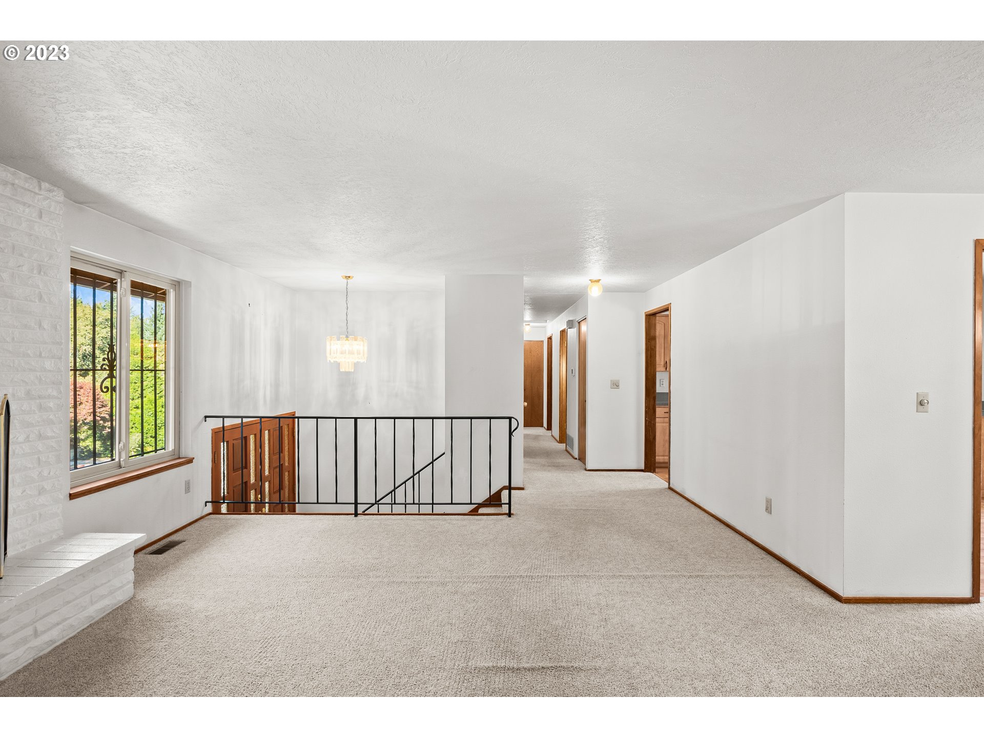 11695 SW FAIRVIEW LN