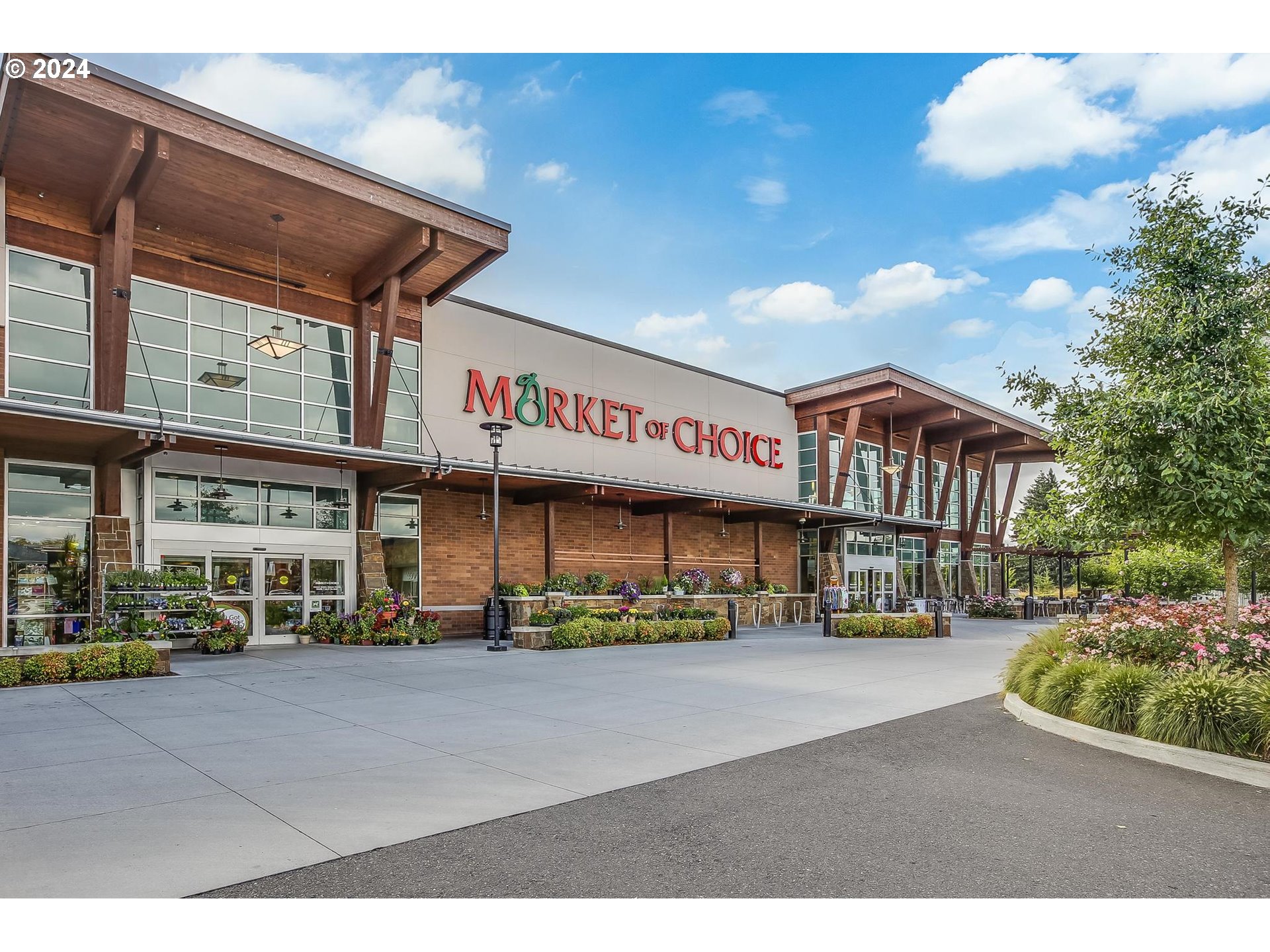 11740 NW CEDAR FALLS DR