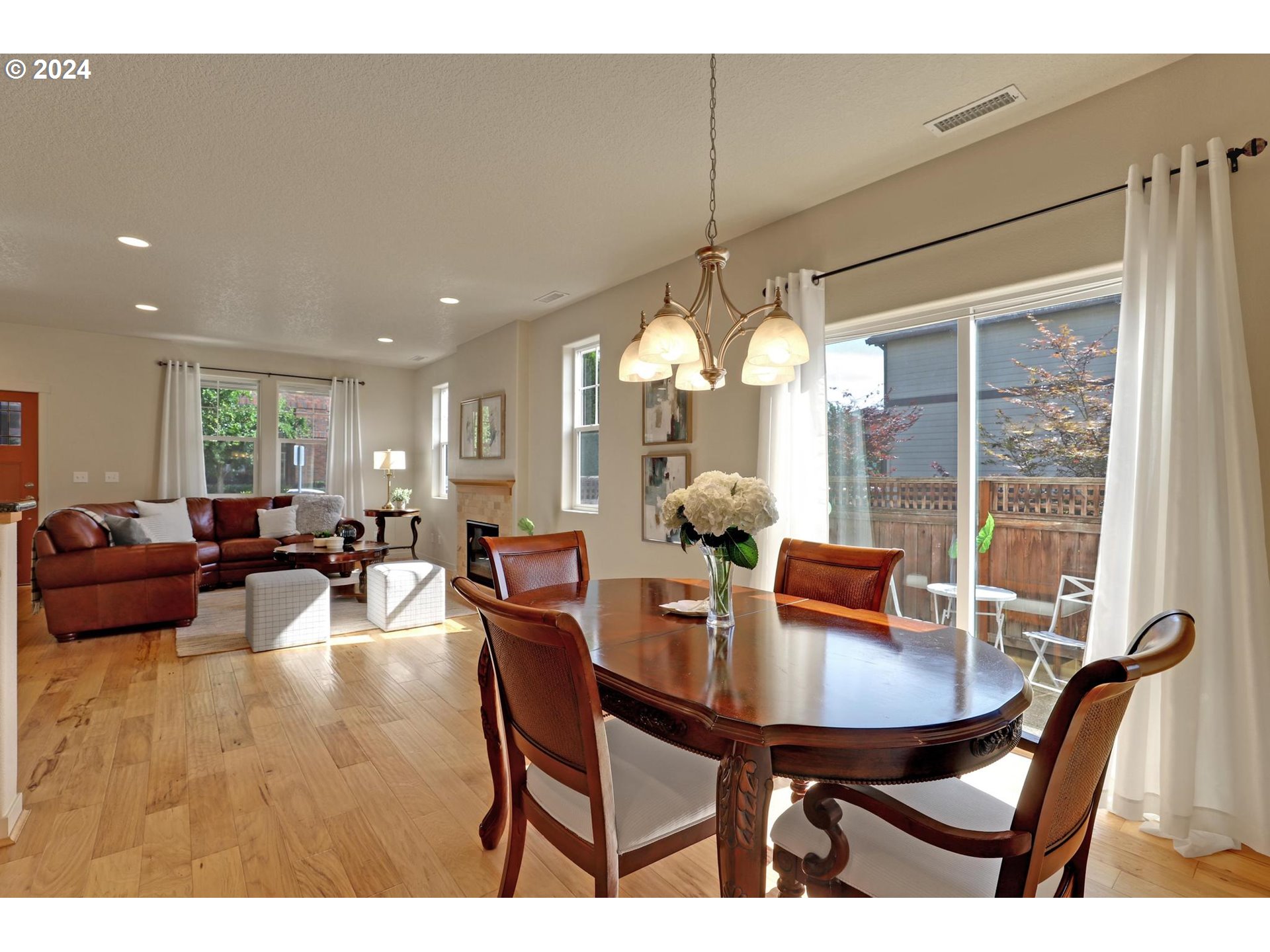 11740 NW CEDAR FALLS DR