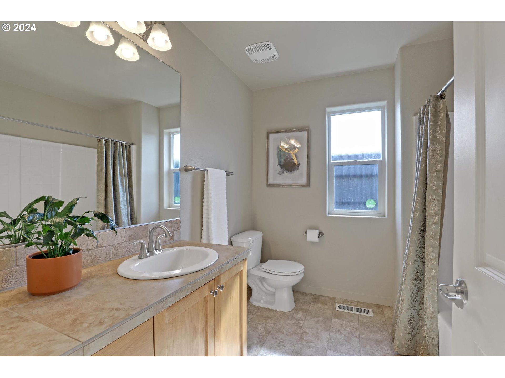 11740 NW CEDAR FALLS DR