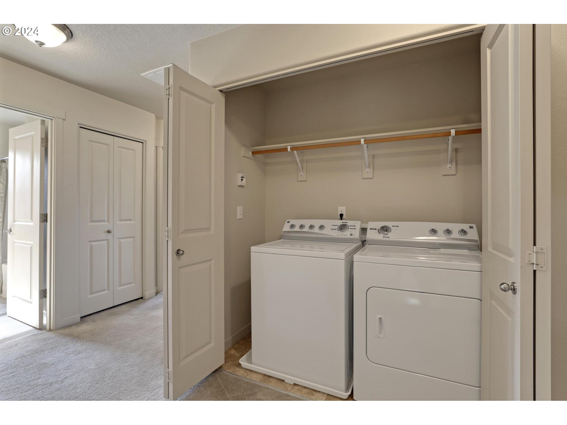 11740 NW CEDAR FALLS DR