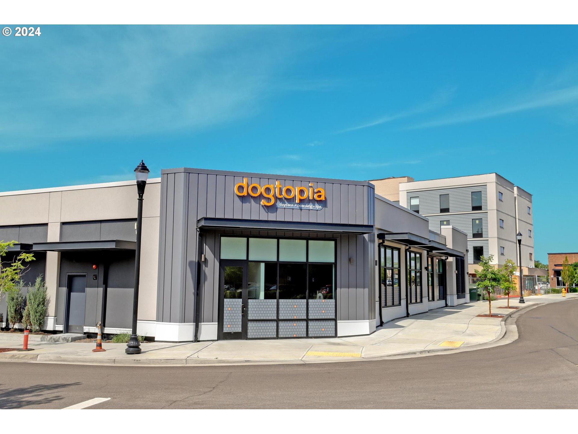 11740 NW CEDAR FALLS DR