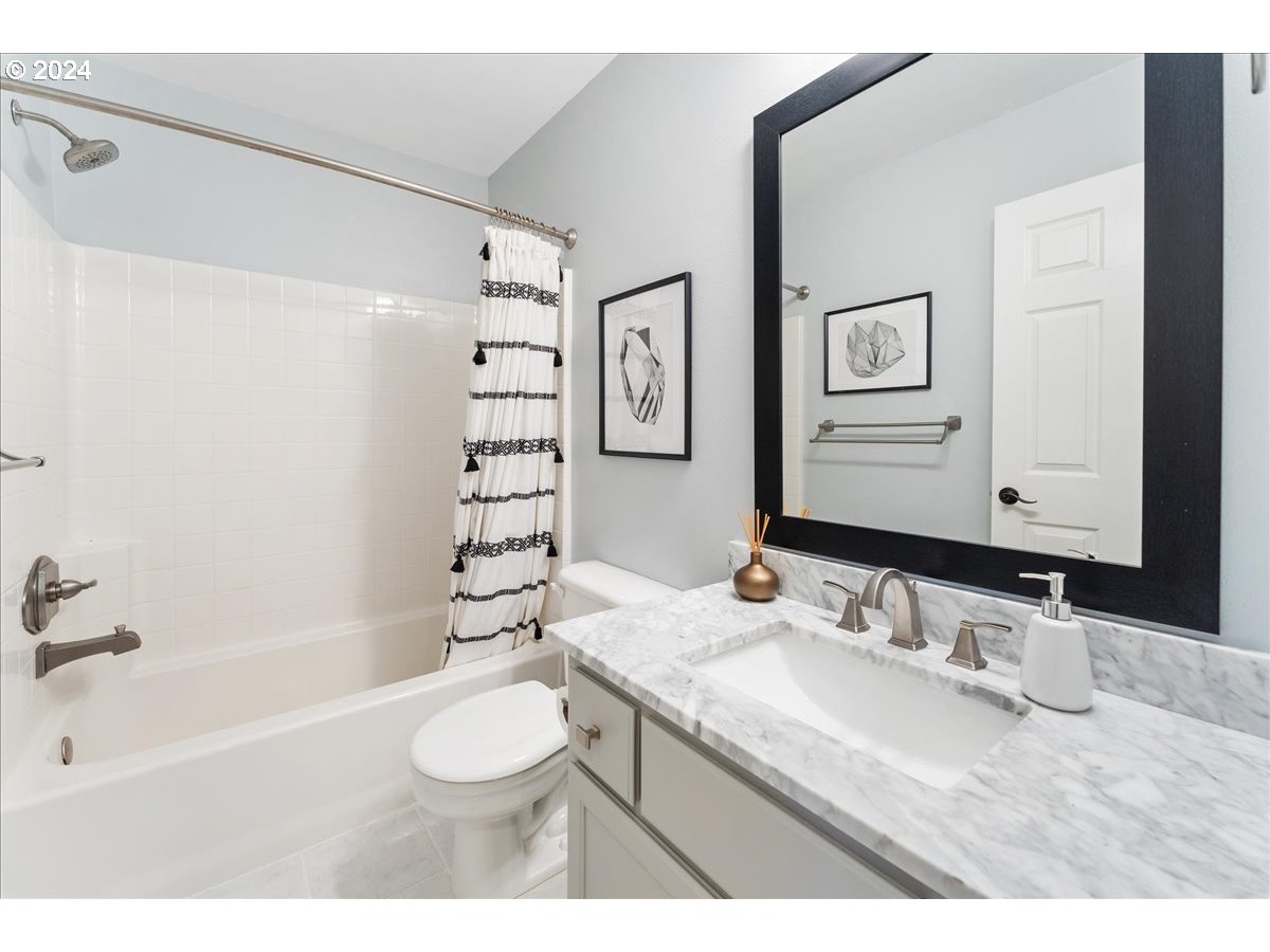 14718 SW CATALINA DR