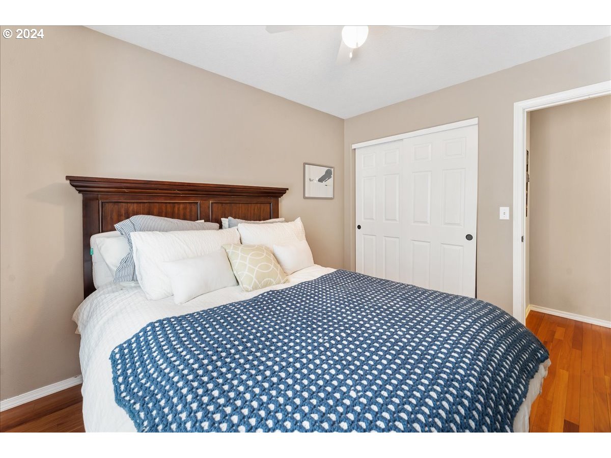 14718 SW CATALINA DR