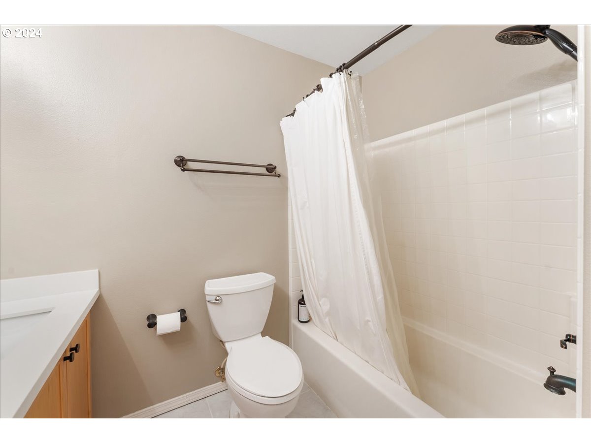 14718 SW CATALINA DR