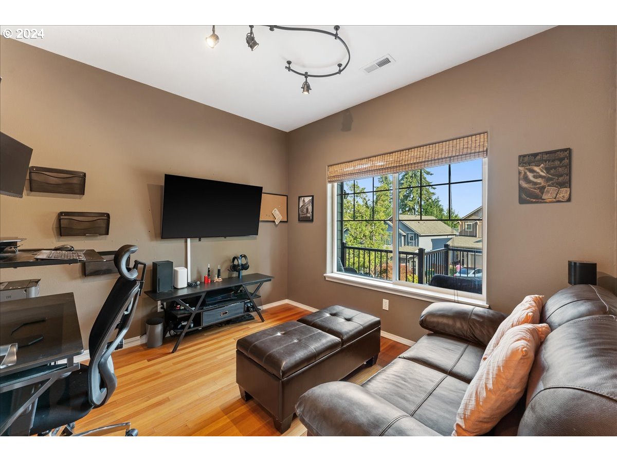 14718 SW CATALINA DR