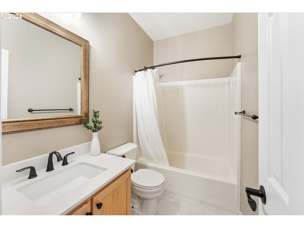 14718 SW CATALINA DR