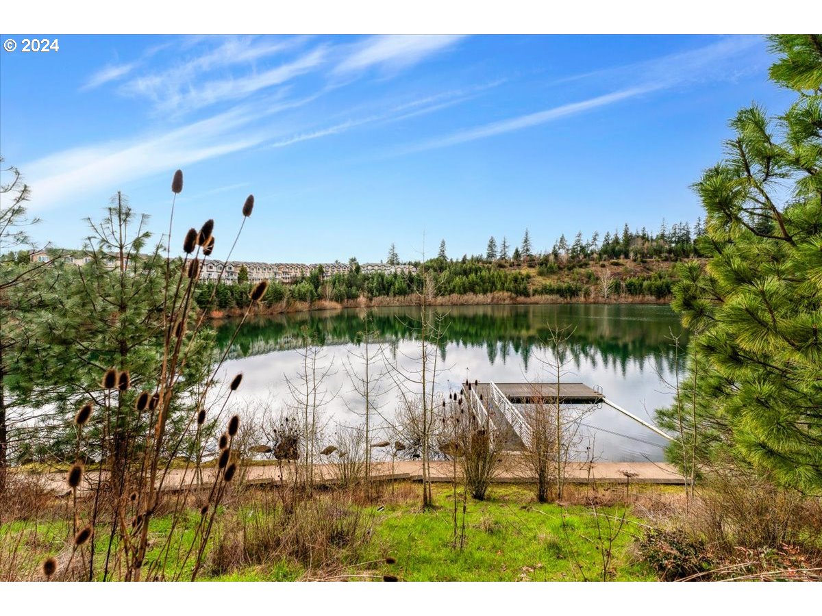 14718 SW CATALINA DR