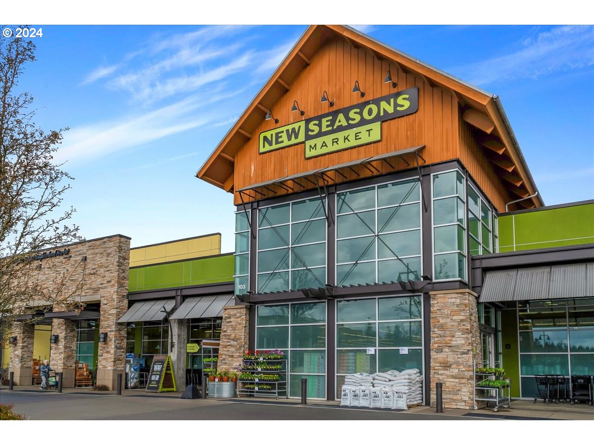 14718 SW CATALINA DR