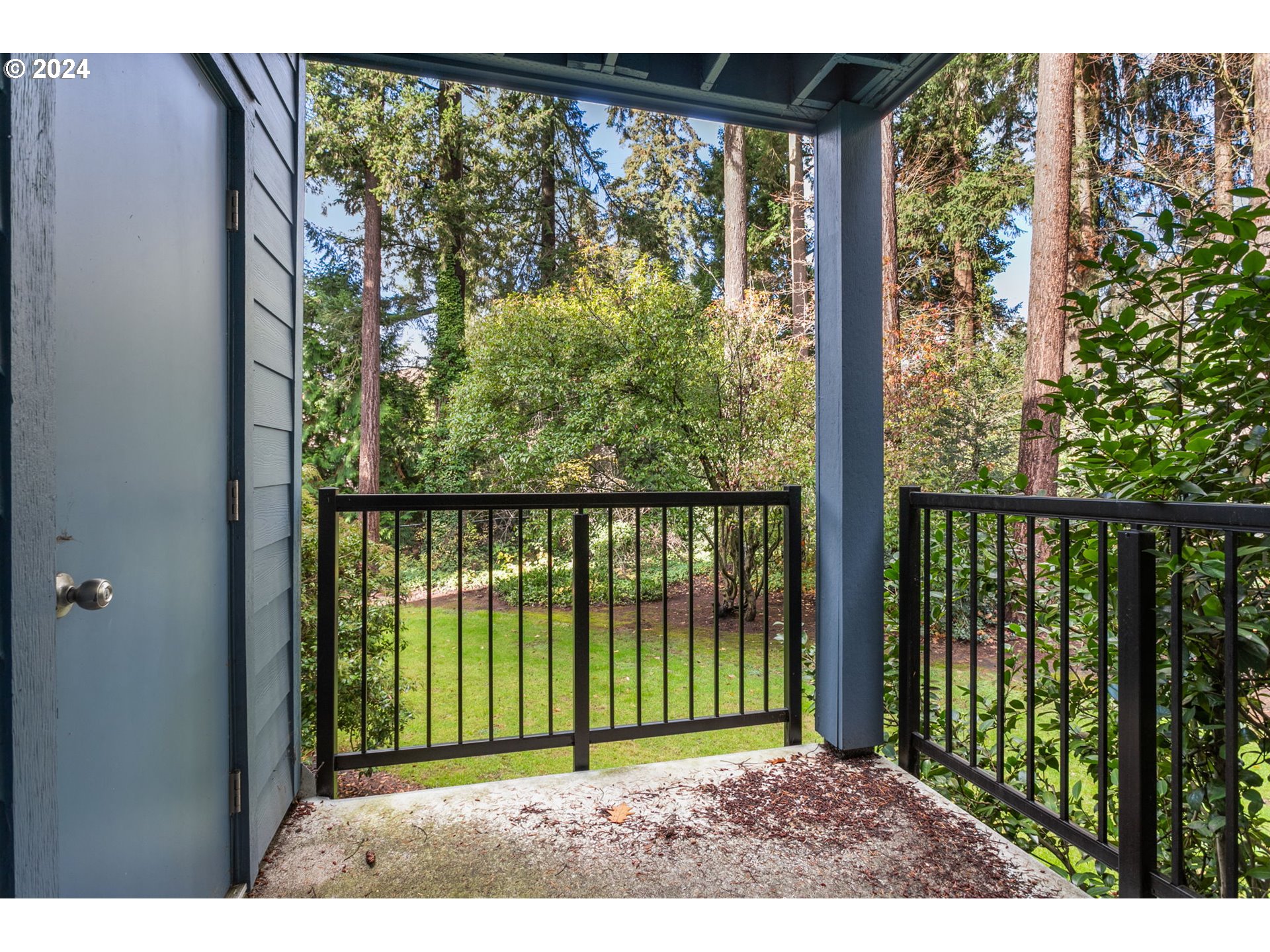 8720 SW TUALATIN RD Unit: 122