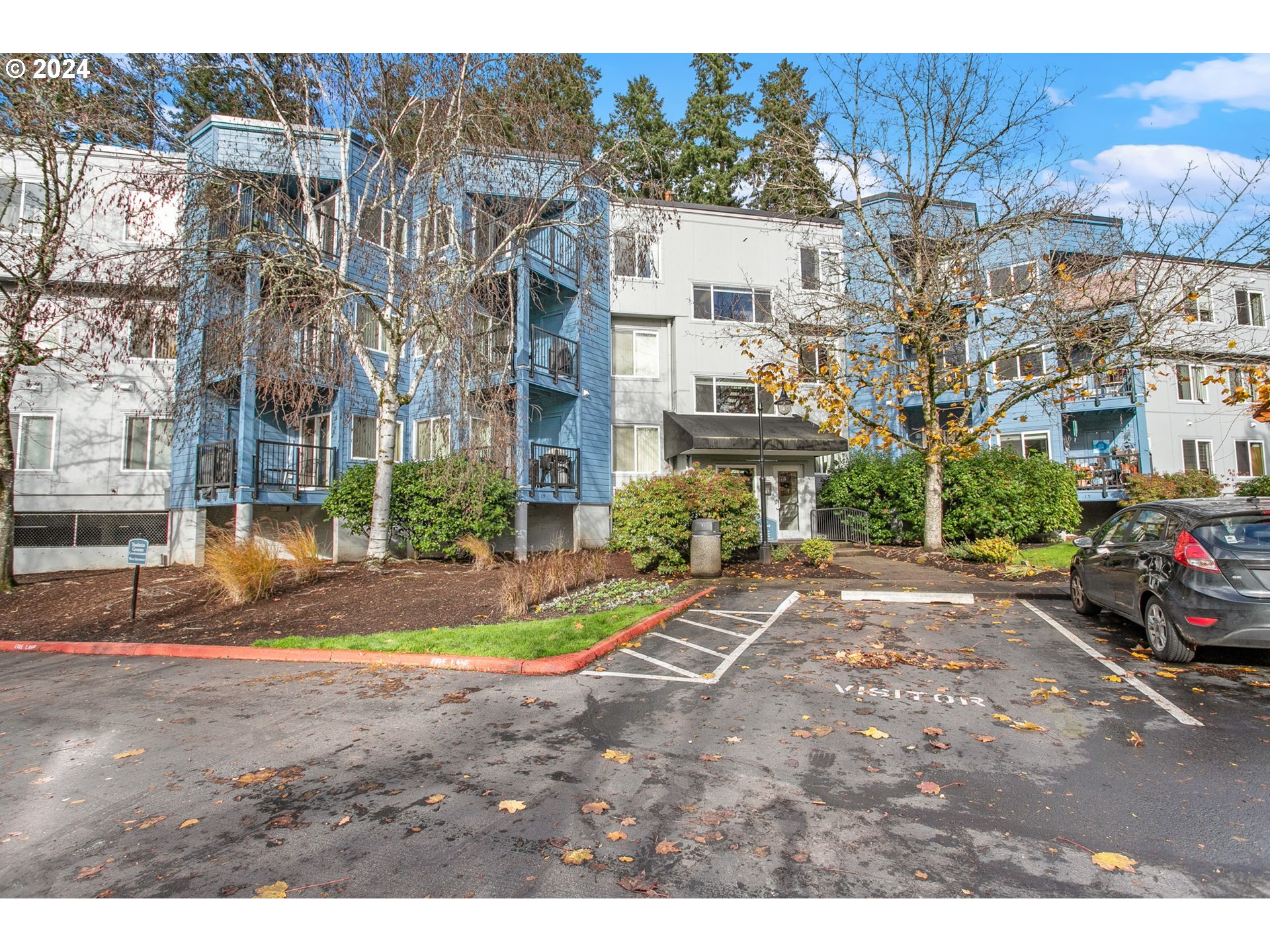 8720 SW TUALATIN RD Unit: 122