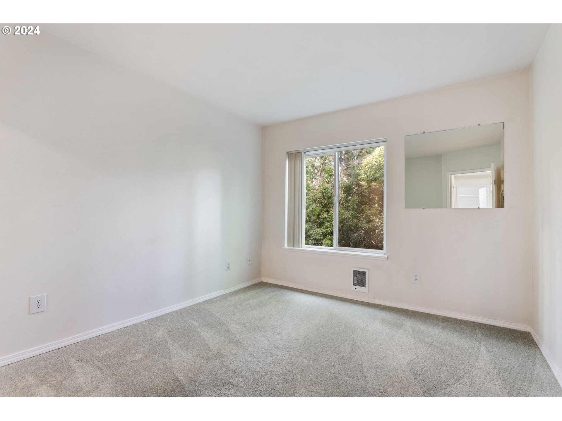 8720 SW TUALATIN RD Unit: 122