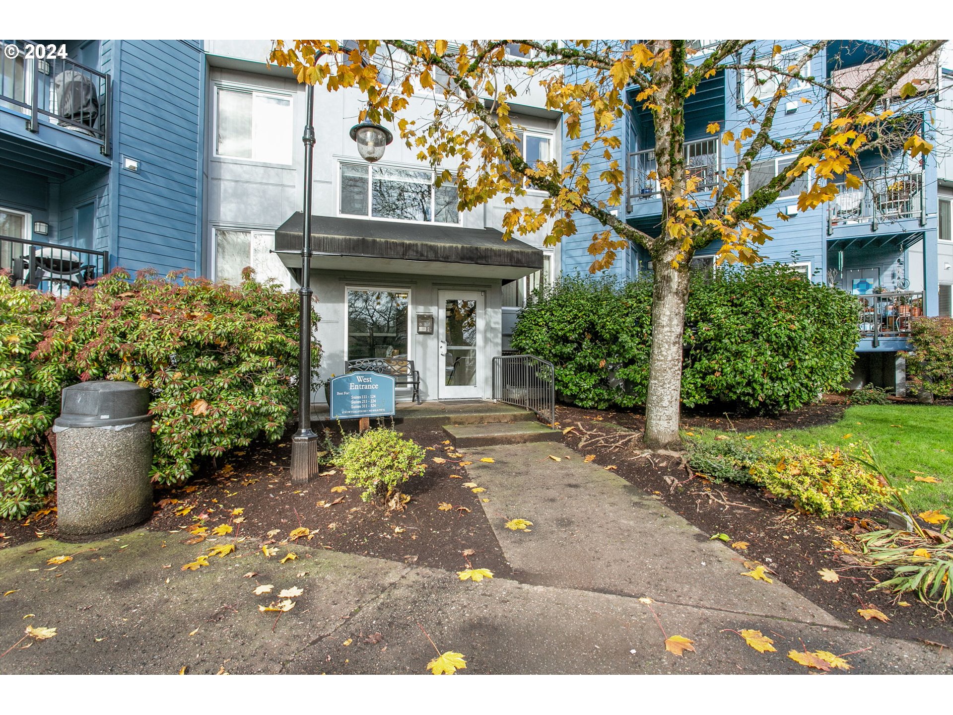 8720 SW TUALATIN RD Unit: 122