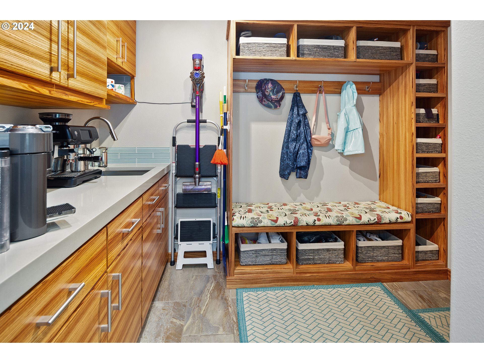 13867 SW BENCHVIEW TER