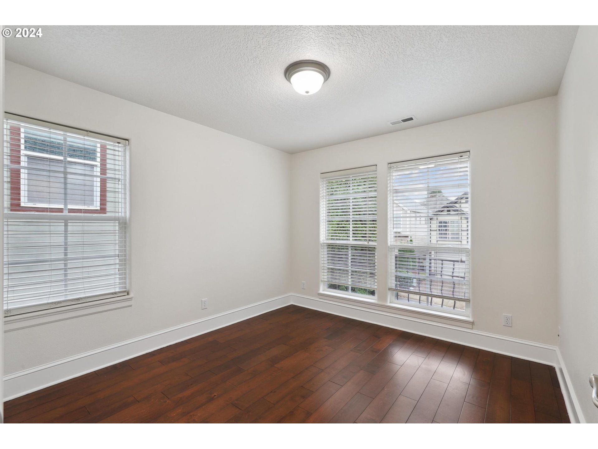 12845 NW FOREST SPRING LN