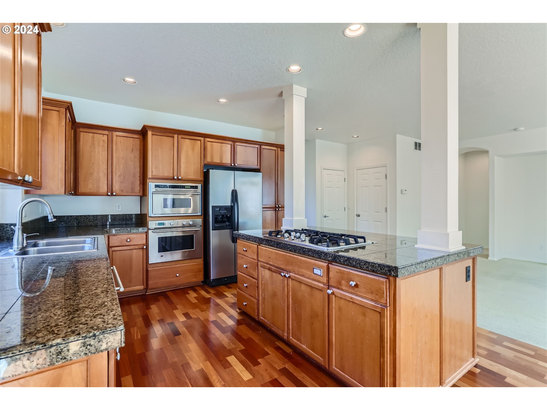 13634 NW STONEBRIDGE DR